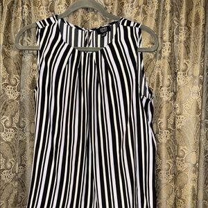 Jones New York Signature Black and White Striped Blouse